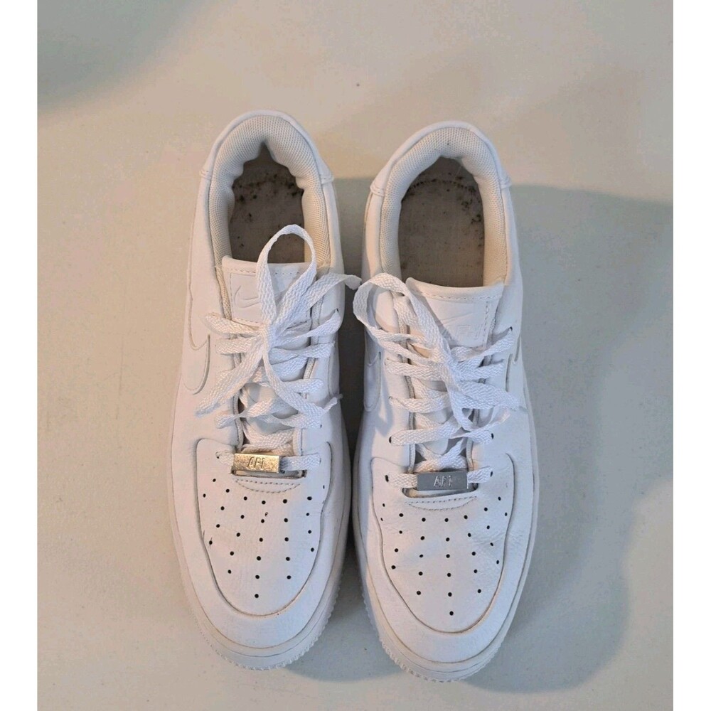 Nike Air Force 1 Sage Low 'Triple White' Women's Size 9.5 AR5339-100 NBY